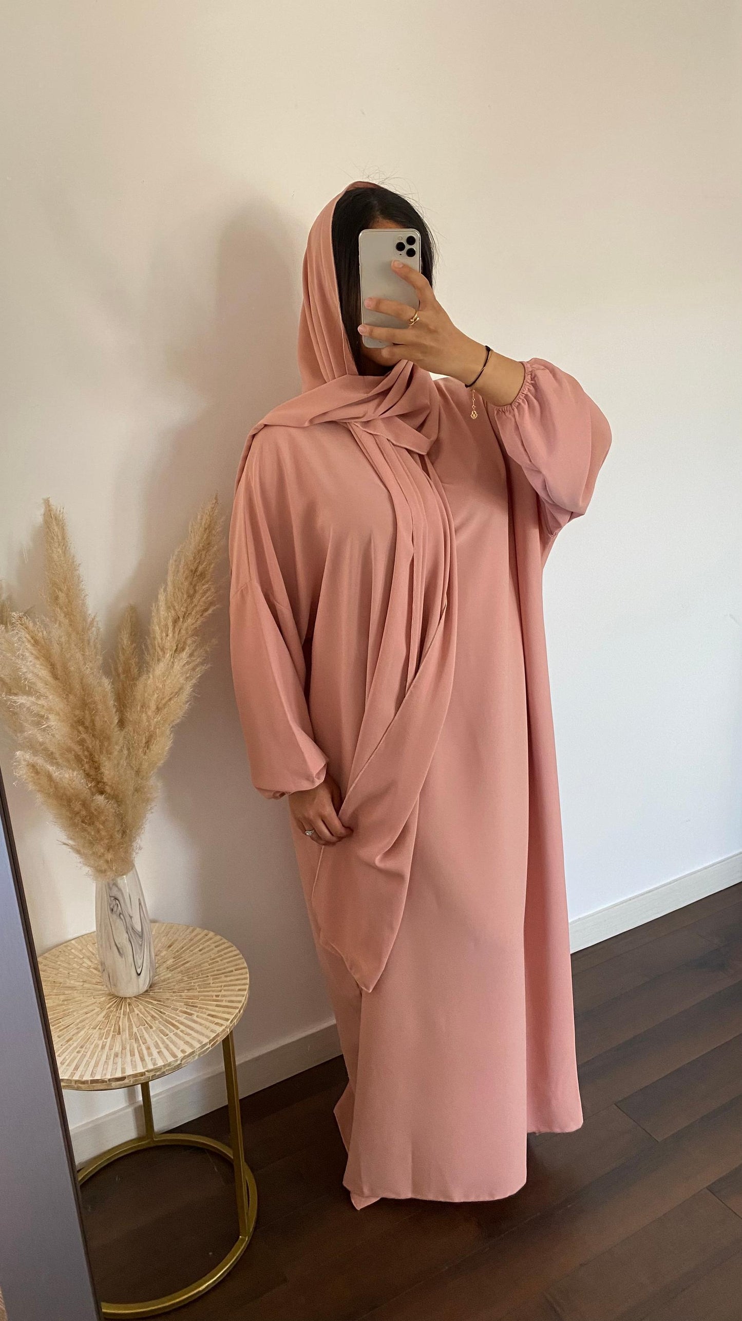 Abaya avec voile intégré - Corail